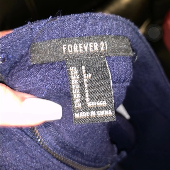 Blue shorts. - Picture 3 of 3